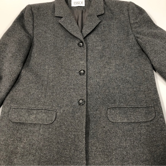 Ladies Classic Grey Wool Blend Coat, Sz 14 (sz lg) - Picture 6 of 13